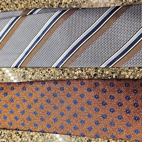 STUNNING 2 JOSEPH ABBOUD TIES - Picture 2 of 6